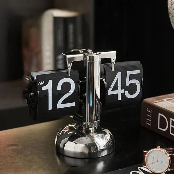 Desk clock vintage flip clock